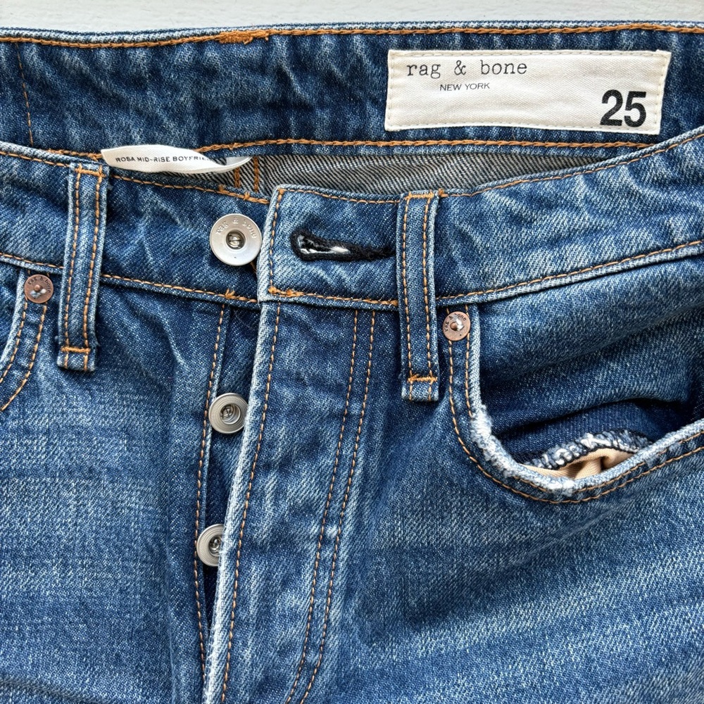 Rag&Bone Mid-Rise Boyfriend Jeans